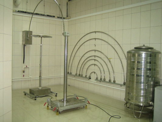 Η κλιματολογικοί αίθουσα δοκιμής λαμπτήρων των οδηγήσεων/ο εξοπλισμός δοκιμής βροχής ΡΩΤΆ τον ελεγκτή οθόνης αφής χρώματος